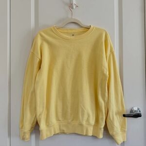 Gap Kids butter yellow crew neck